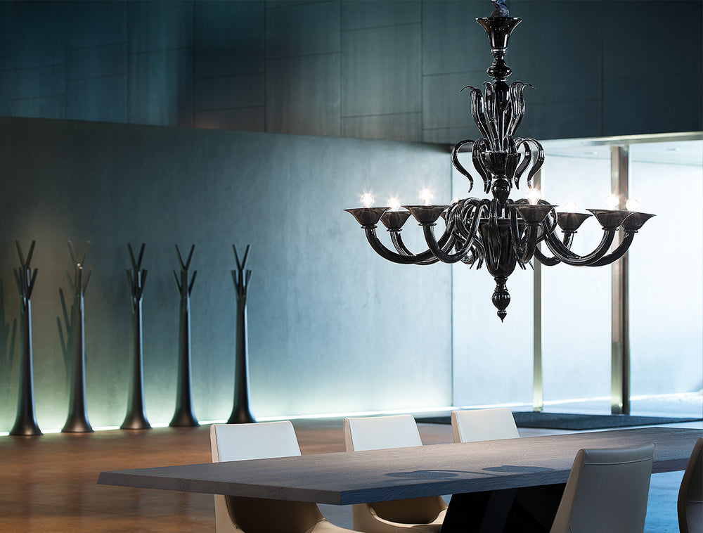 Hand-Blown Fine Venetian Traditional Chandelier With Ten Shades And Murano Glass