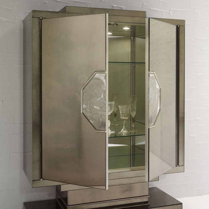 Venetian mirrored glass drinks cabinet in the art deco style