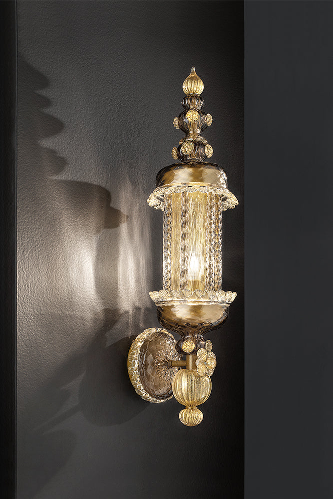 Hand-Blown Ornate Luxurious Ceiling Pendant Chandelier Wall Lamp With One Shade And Murano Glass