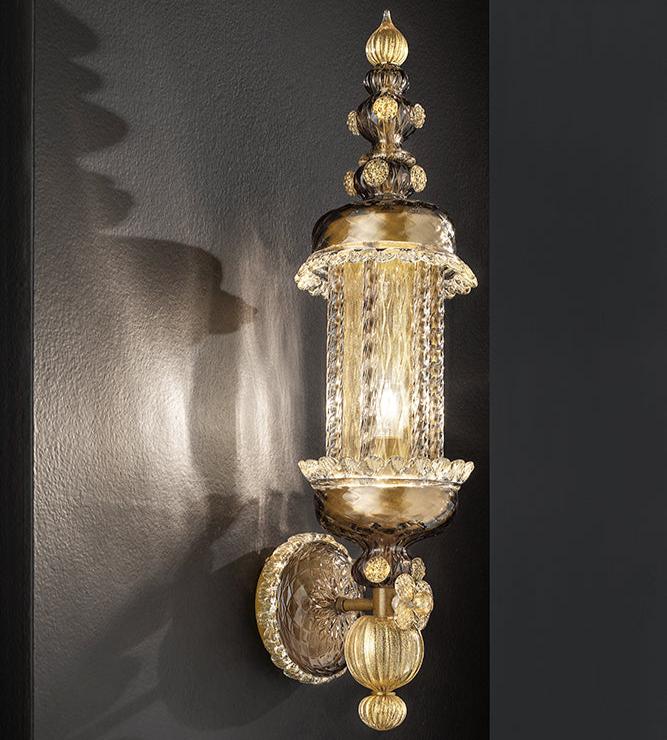 Hand-Blown Ornate Luxurious Ceiling Pendant Chandelier Wall Lamp With One Shade And Murano Glass