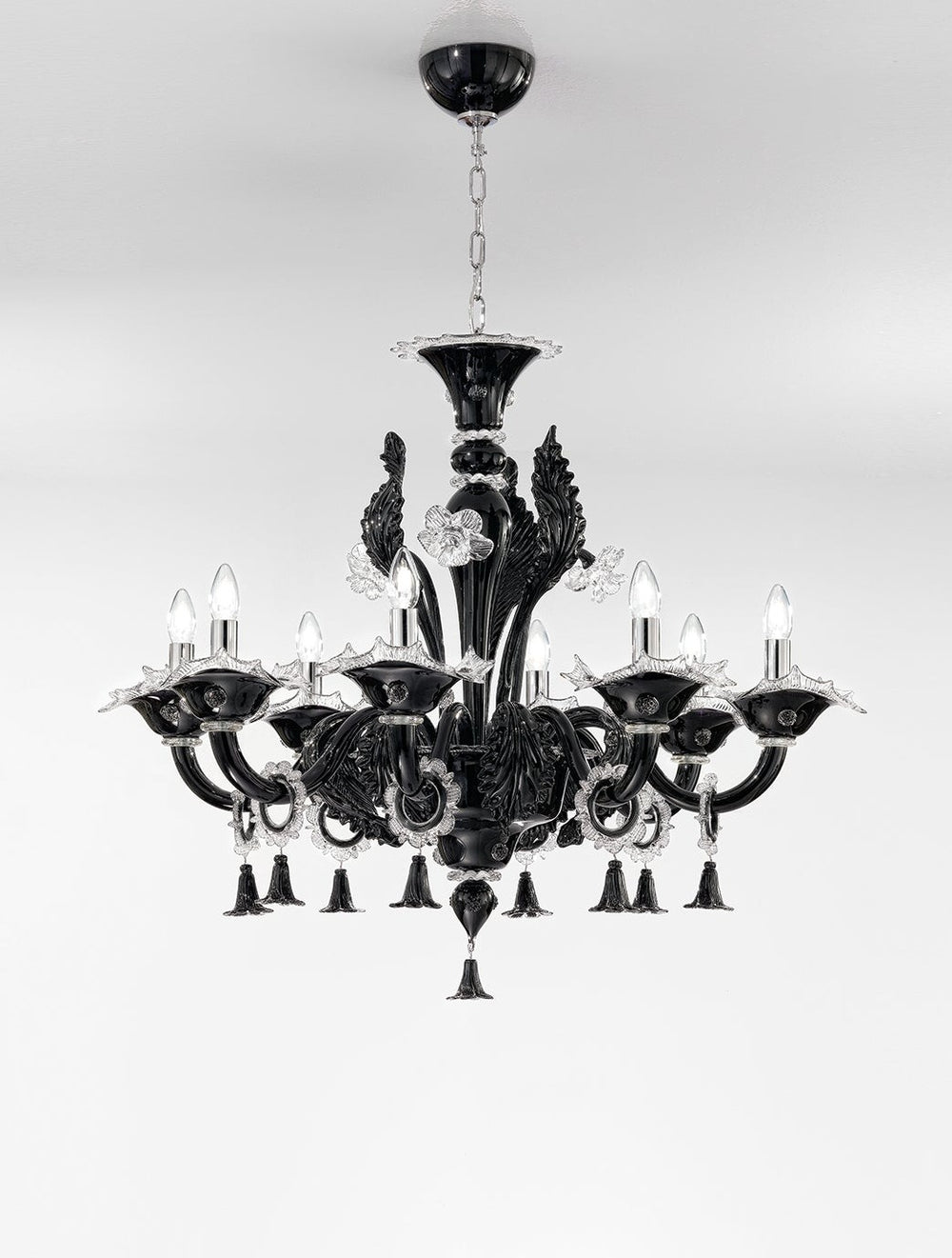 Handmade High Quality Antique Fine Italian Ceiling Pendant Chandelier With Eight Shades And Murano Glass