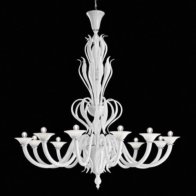 Hand-Blown Fine Venetian Traditional Chandelier With Twelve Shades And Murano Glass