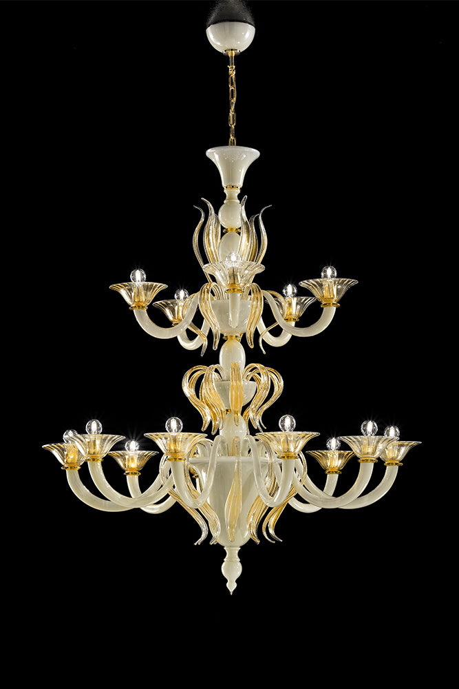 Hand-Blown Fine Venetian Traditional Chandelier With 24 Shades And Murano Glass