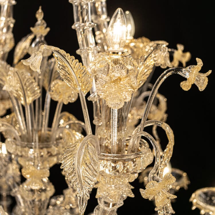 20 Lights Rezzonico Style Murano Glass Chandelier with Gold Details