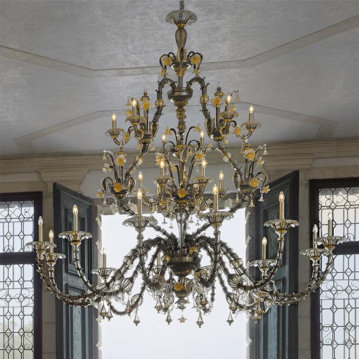 Handcrafted Fine Italian Rezzonico Chandelier With Twelve Lights