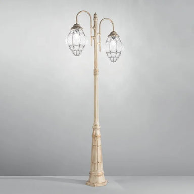 Tall Garden Lamppost With Murano Baloton Diffuser