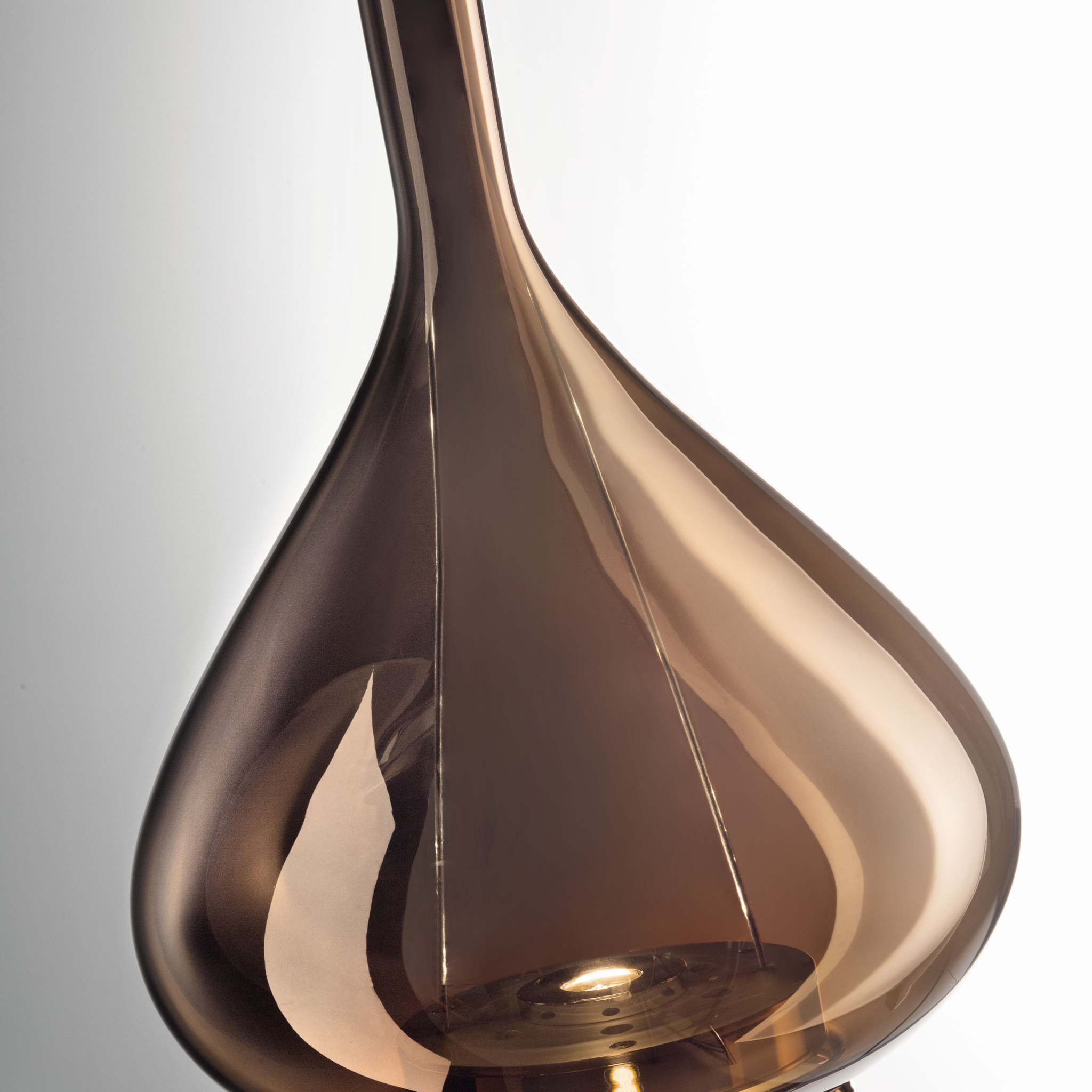 Lodes Sky-Fall Pendant Glossy Bronze Detail