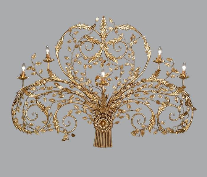Intricate 5 Lamp Gold Metal Wall Light with premium Elements