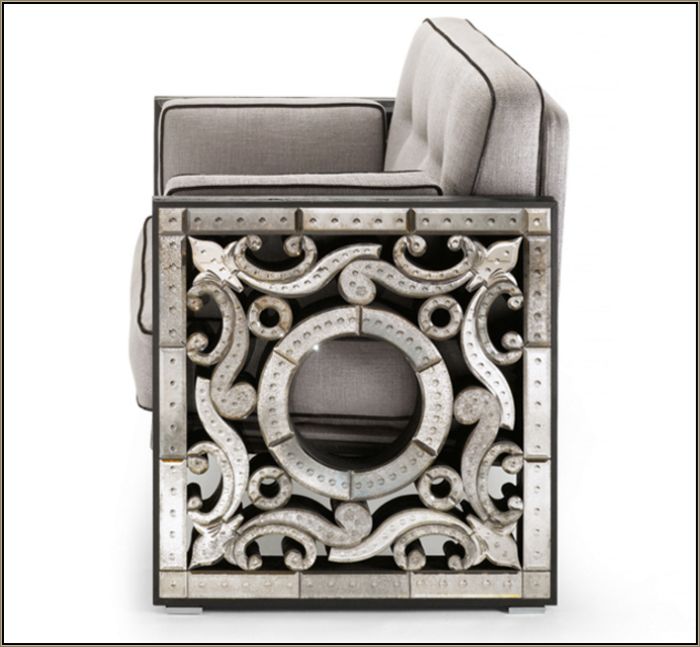 Italian armchair with beautiful Venetian mirrored side-pieces