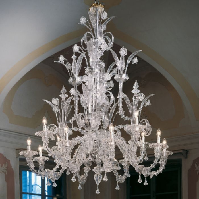 Impressive milk white and gold Murano glass chandelier
