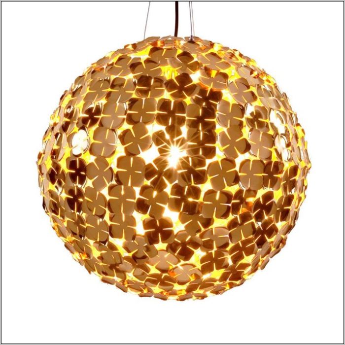 Ortenzia gold-plated or nickel ceiling globe light from Terzani