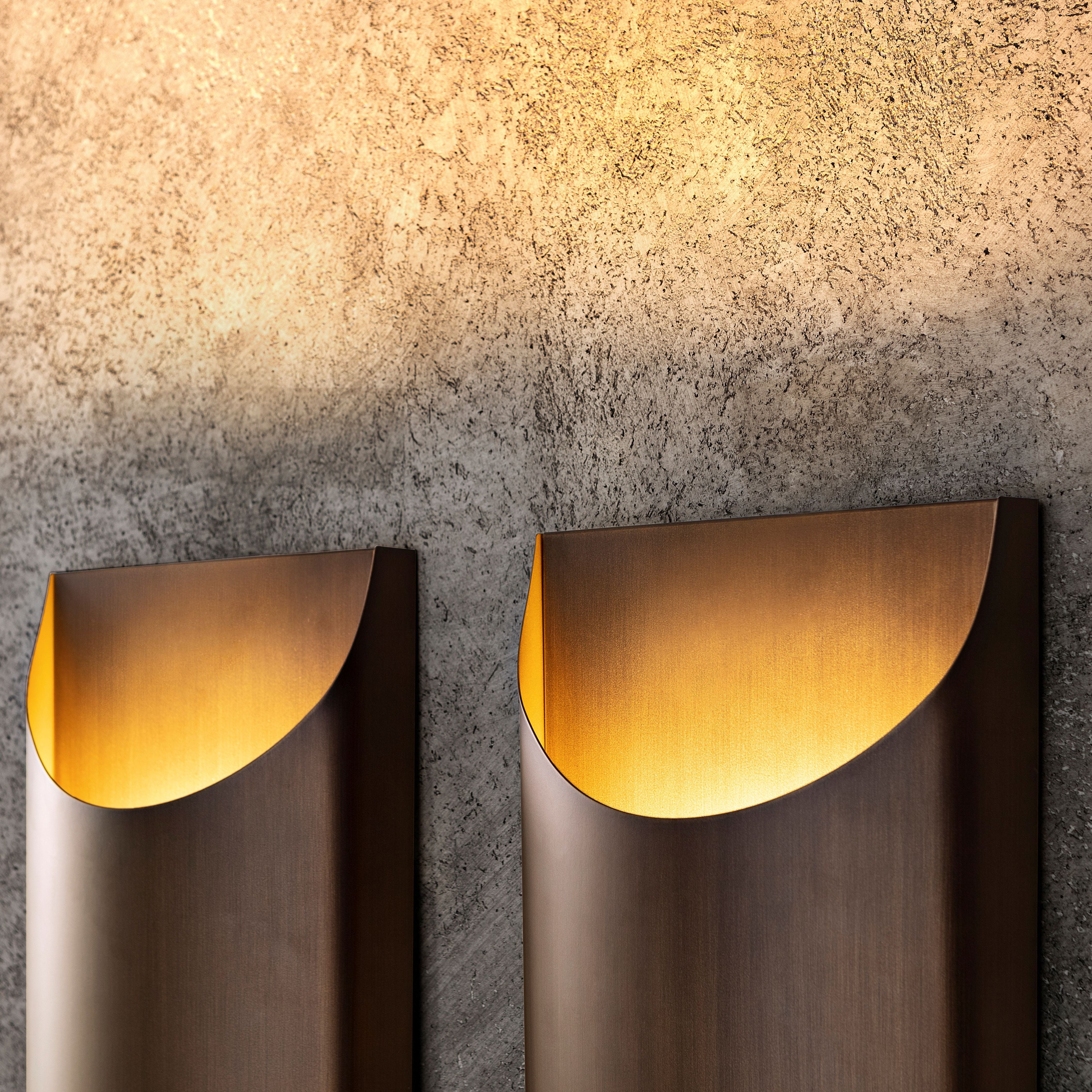 Aprile modern metal wall light